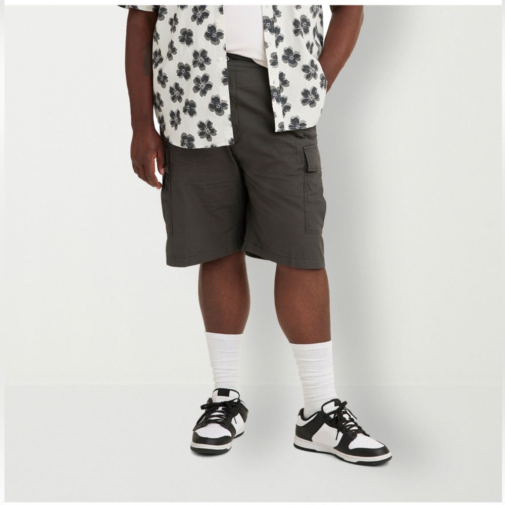 NWT, Levi’s Men's Cargo Shorts